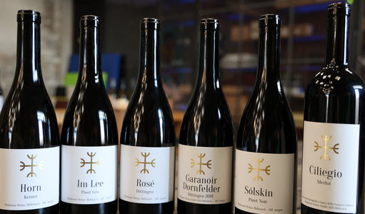 Du tilføjede <b><u>Den Luksuriøse fra Hauksson Weine - 6 unikke flasker, Aargau, Schweiz</u></b> til kurven.