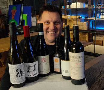 Du tilføjede <b><u>Sommelierens favoritter - 6 unikke flasker vin</u></b> til kurven.
